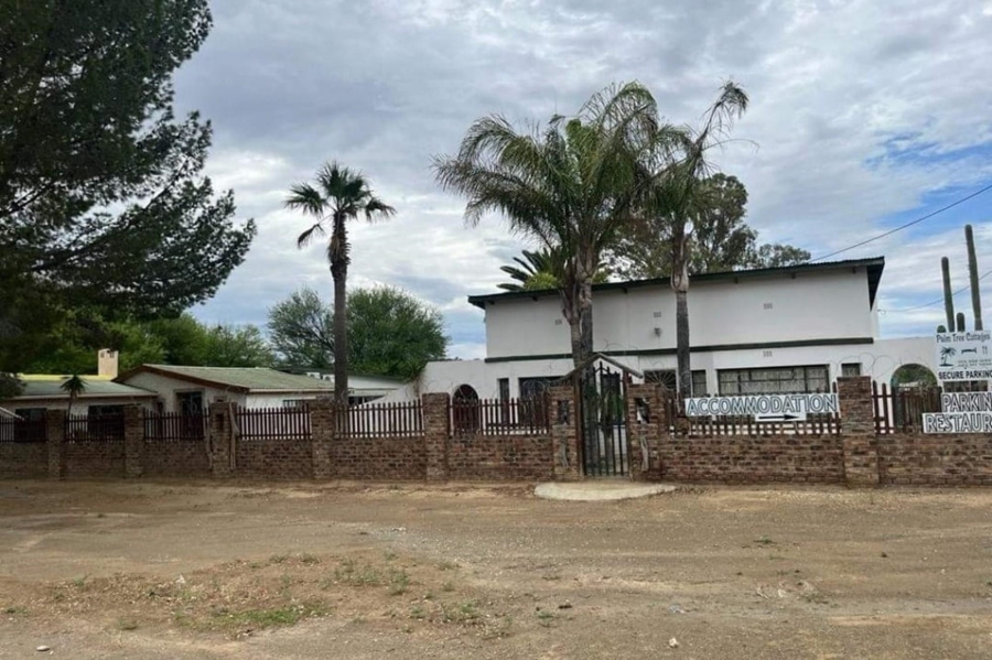 5 Bedroom Property for Sale in Jansenville Eastern Cape